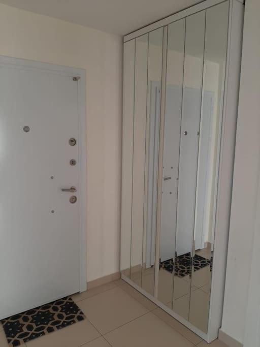 Lory Queen Luxury Near The Sea Daire *